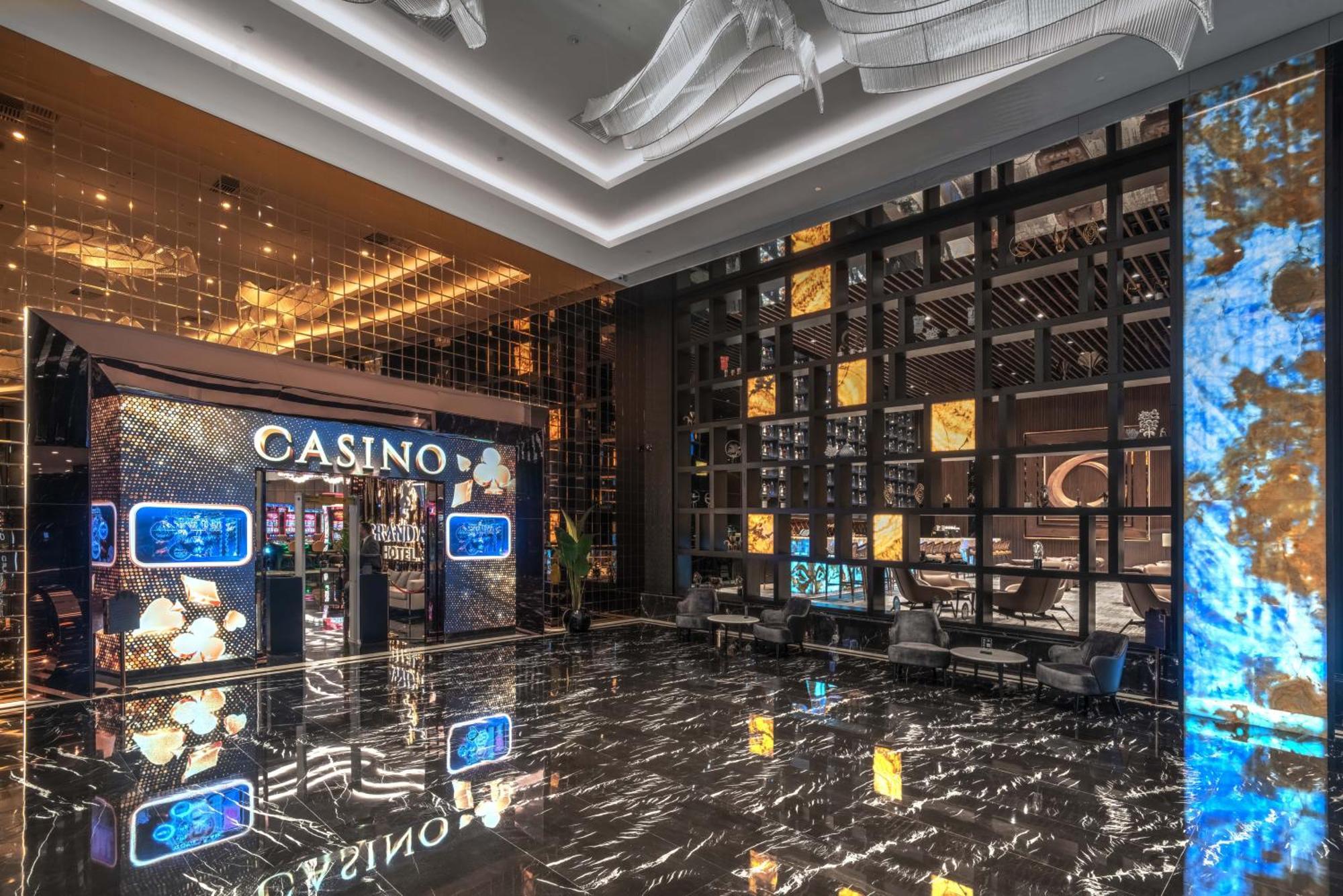 Grand Sapphire Resort & Casino Trikomo Екстериор снимка