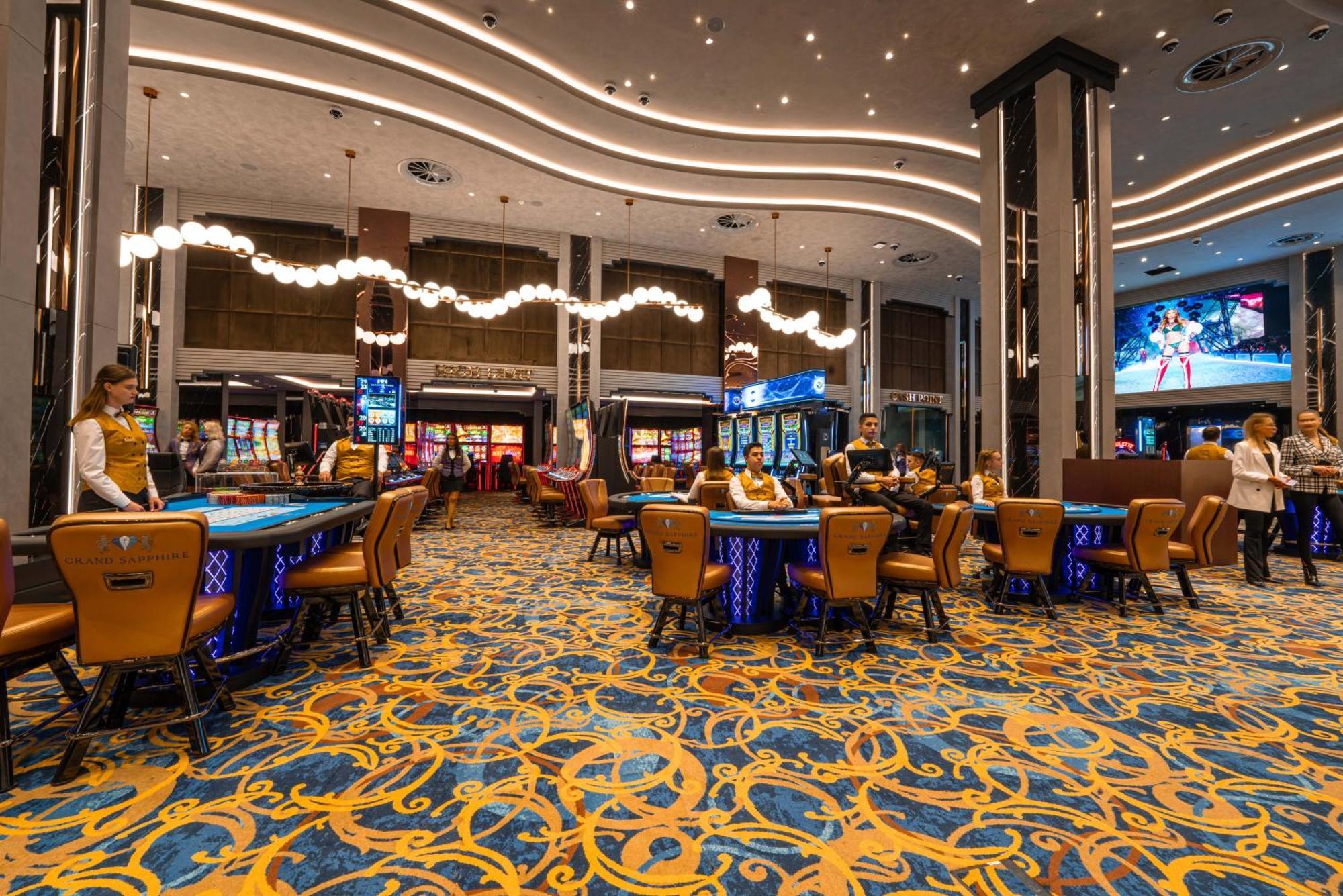 Grand Sapphire Resort & Casino Trikomo Екстериор снимка