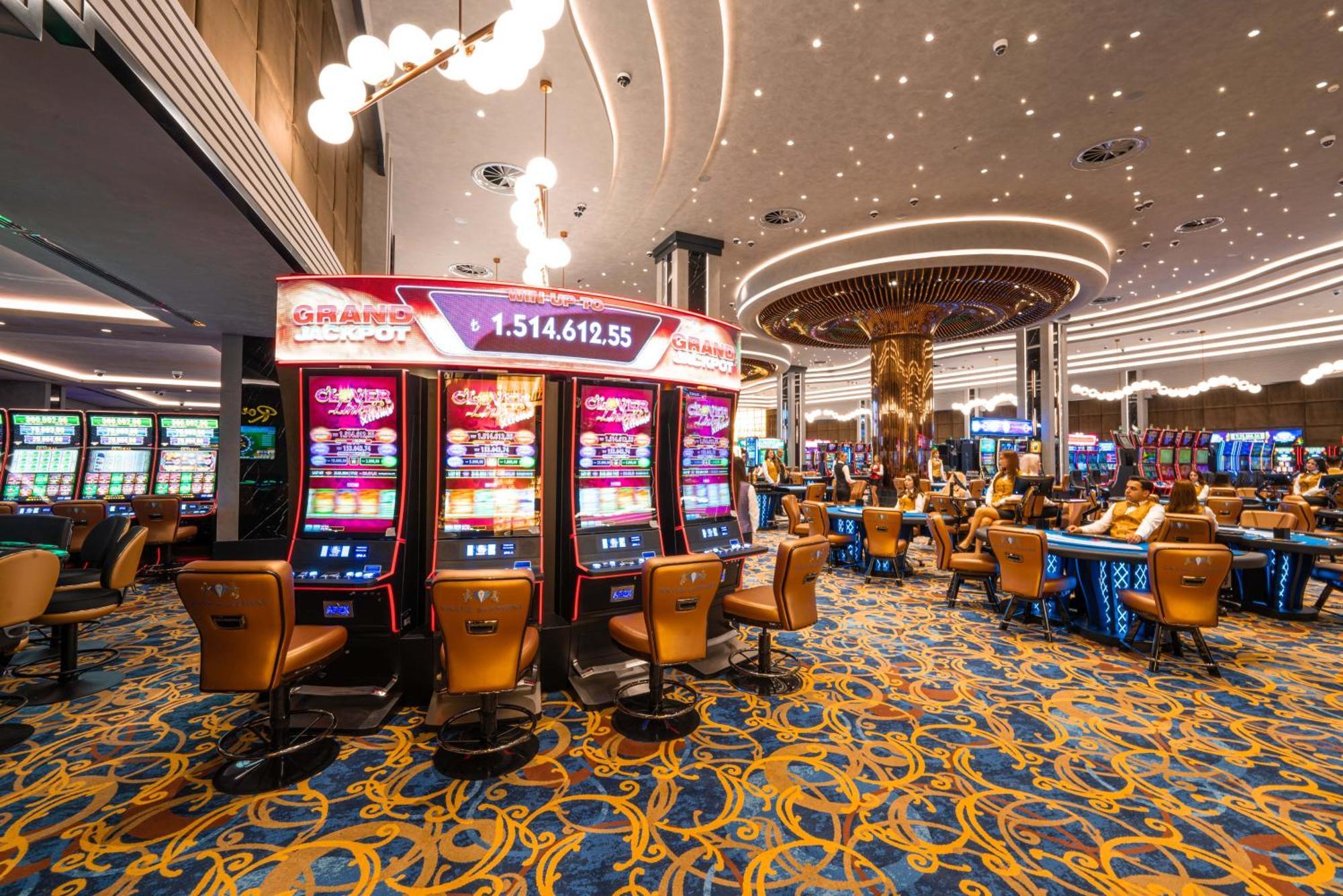 Grand Sapphire Resort & Casino Trikomo Екстериор снимка